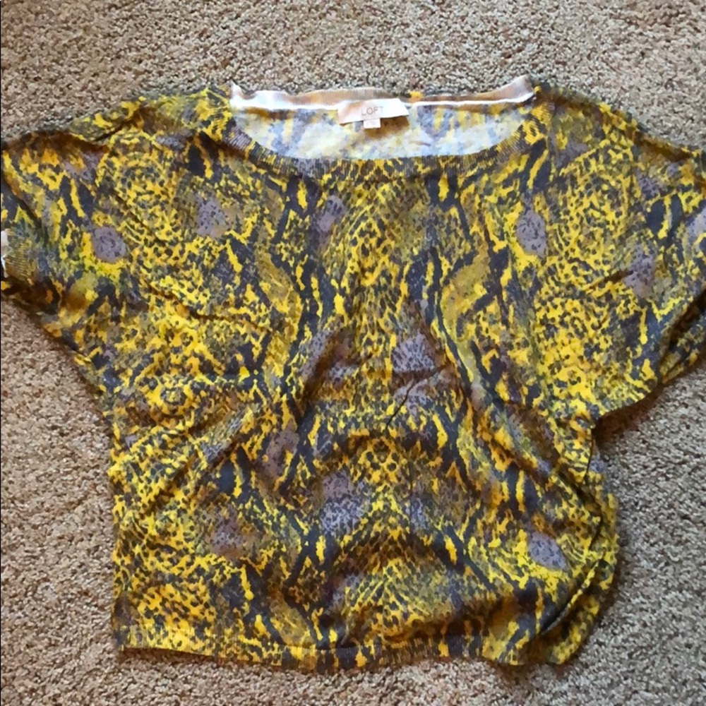 Tribal print cropped shirt